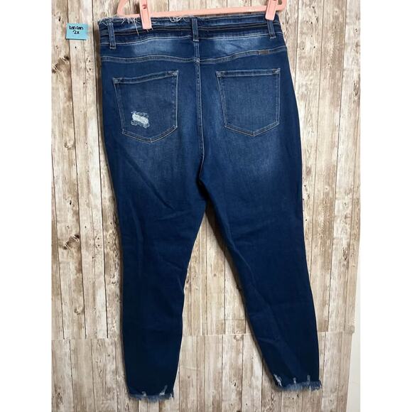 KanCan Plus Size Distressed Skinny Jeans 👖🔥 (2X) - Picture 2 of 2
